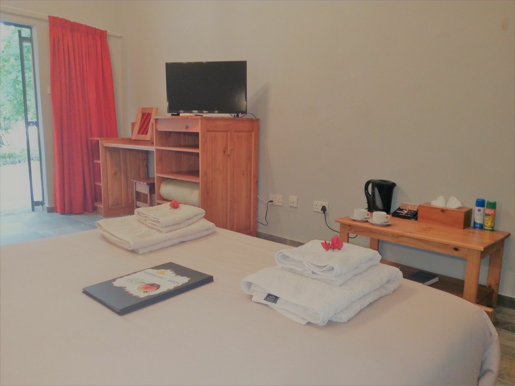 Island Safari Lodge Maun Esterno foto